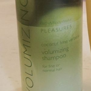 Bundle set of body spray and lotion